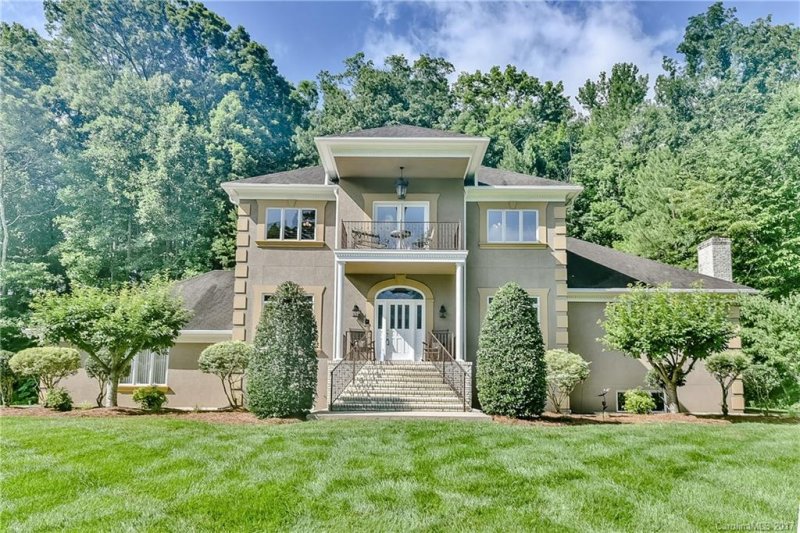 624 Springbrook Avenue