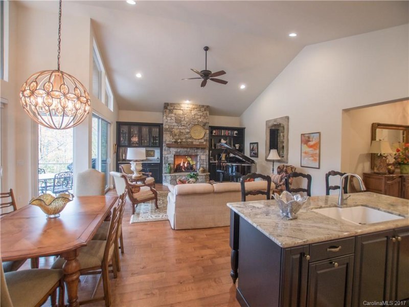 Property image 4 at 9 Plateau Drive, Maggie Valley, NC 28751