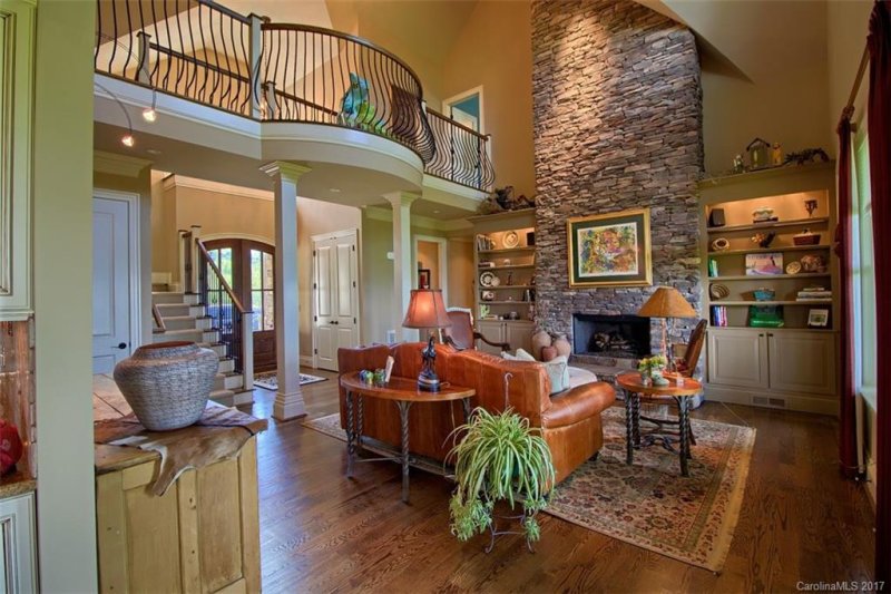 Property image 5 at 851 Sunlight Ridge Drive, Hendersonville, NC 28792