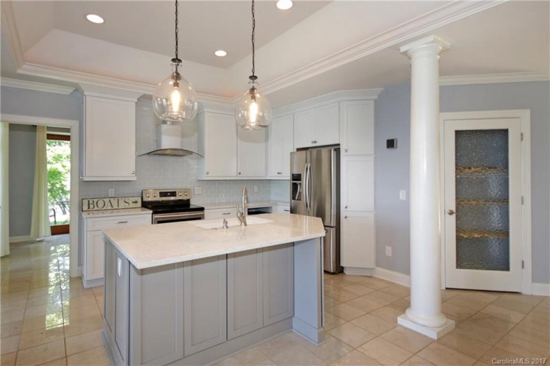 Property image 5 at 9759 Riviera Drive, Sherrills Ford, NC 28673