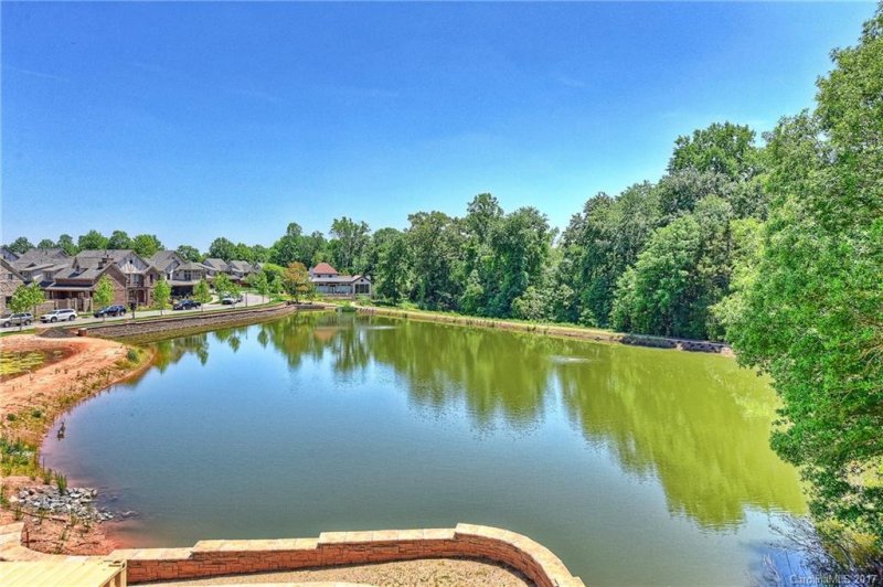 2636 Horn Point Court