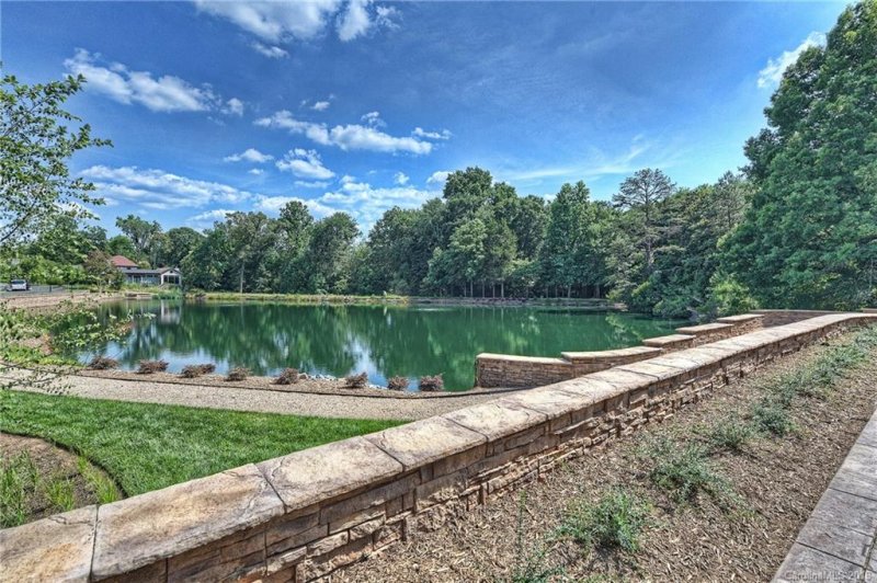 Property image 2 at 2632 Horn Point Court, Charlotte, NC 28226