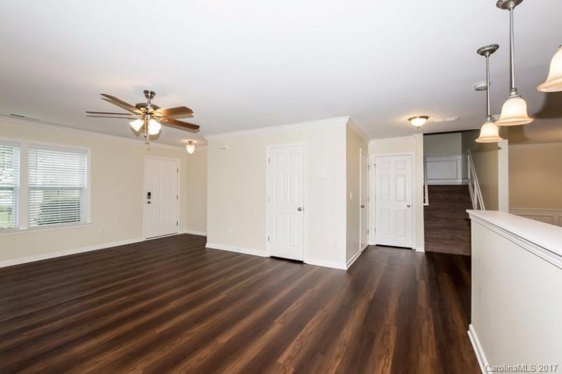 Property image 3 at 1036 Joselynn Drive, Gastonia, NC 28054