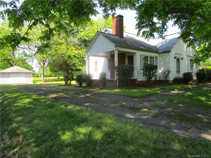 Property image 4 at 2205 Innes Street, Salisbury, NC 28146