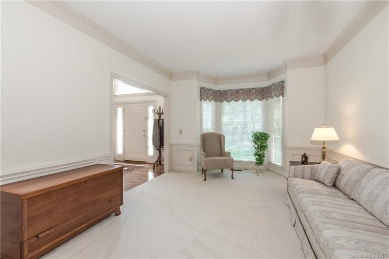 Property image 5 at 4841 Ridgetop Trail, Charlotte, NC 28215