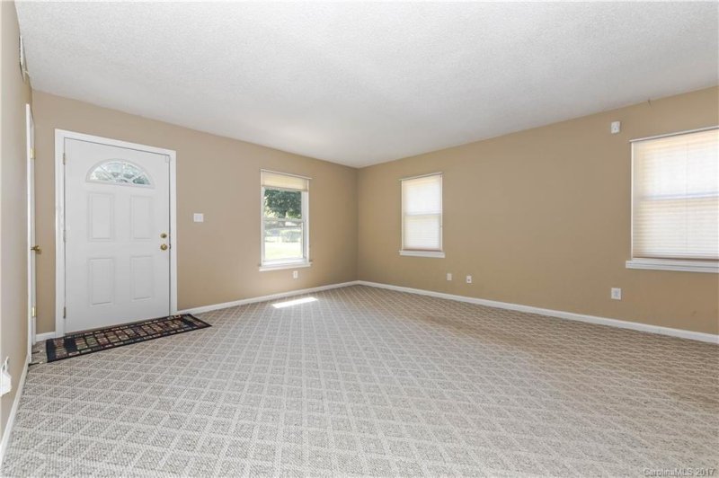 Property image 3 at 5813 Brickstone Drive, Charlotte, NC 28227