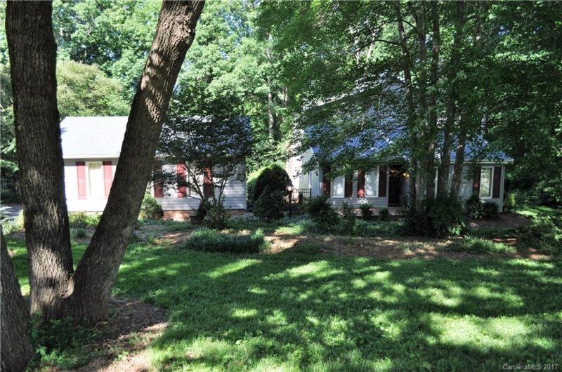 Property image 2 at 166 Mary Circle, Concord, NC 28025