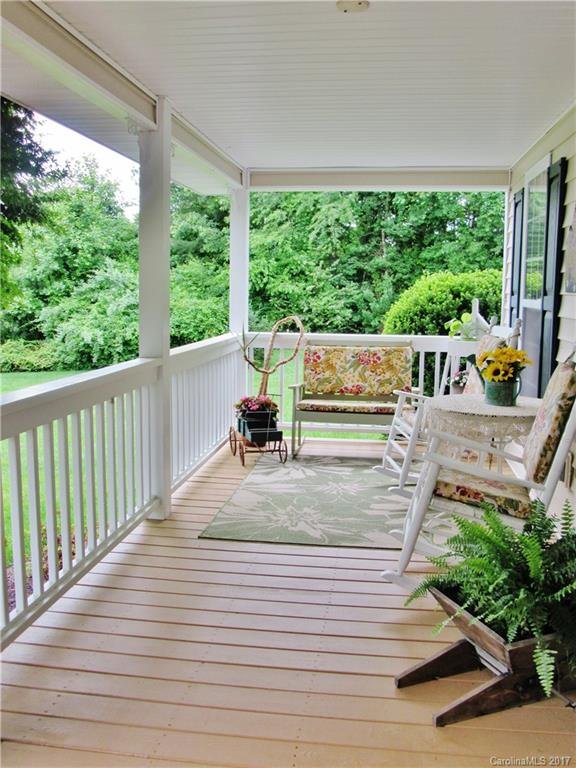 Property image 2 at 117 Apple Meadow Court, Hendersonville, NC 28739