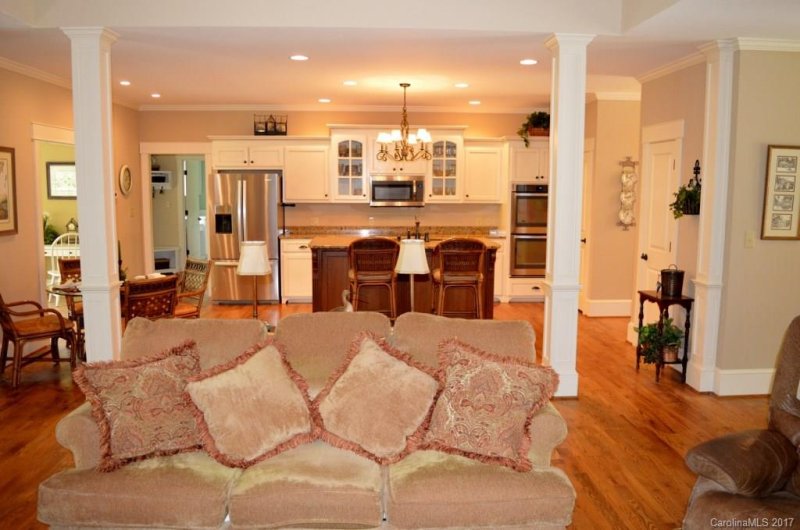 Property image 4 at 148 Crestwood Lane, Tryon, NC 28782