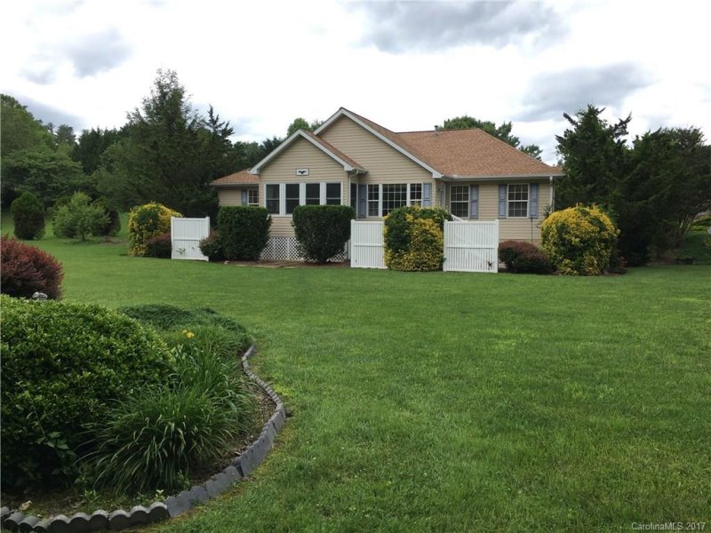 Property image 2 at 101 Sugar Hollow Road, Hendersonville, NC 28739