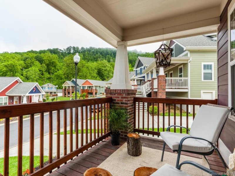 Property image 5 at 23 Byrdcliffe Lane, Asheville, NC 28805