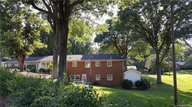 Property image 4 at 212 Johnston Drive, Belmont, NC 28012