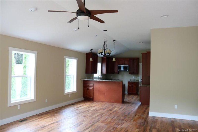 Property image 4 at 2 Jennlynn Drive, Arden, NC 28704