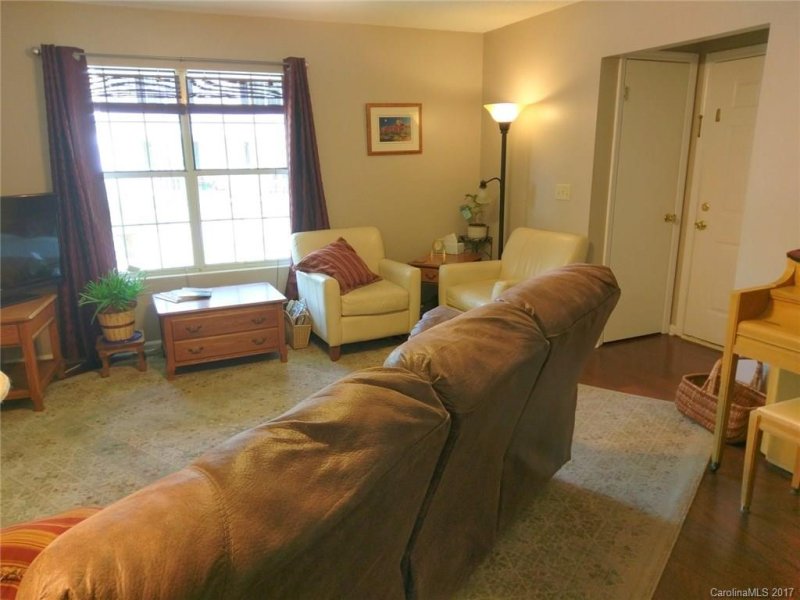 Property image 3 at 141 Rocking Porch Ridge, Asheville, NC 28805