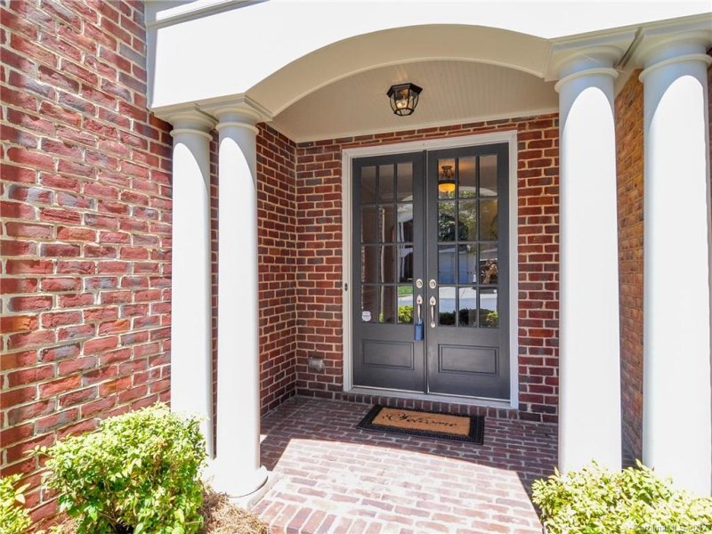 Property image 2 at 11725 Easthampton Circle, Charlotte, NC 28277