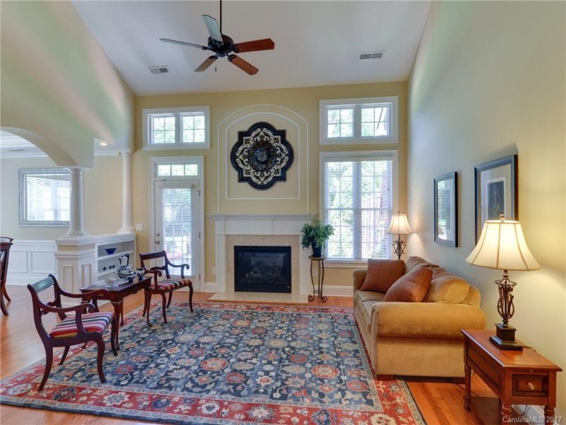 Property image 5 at 11725 Easthampton Circle, Charlotte, NC 28277