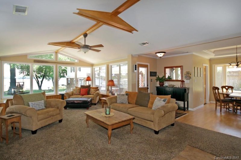 Property image 5 at 703 Isle Of Pines Road, Mooresville, NC 28117