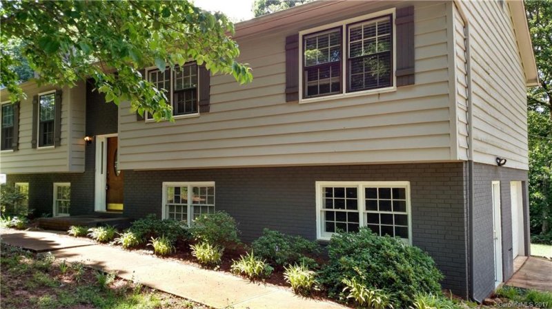 129 Castle Creek Drive