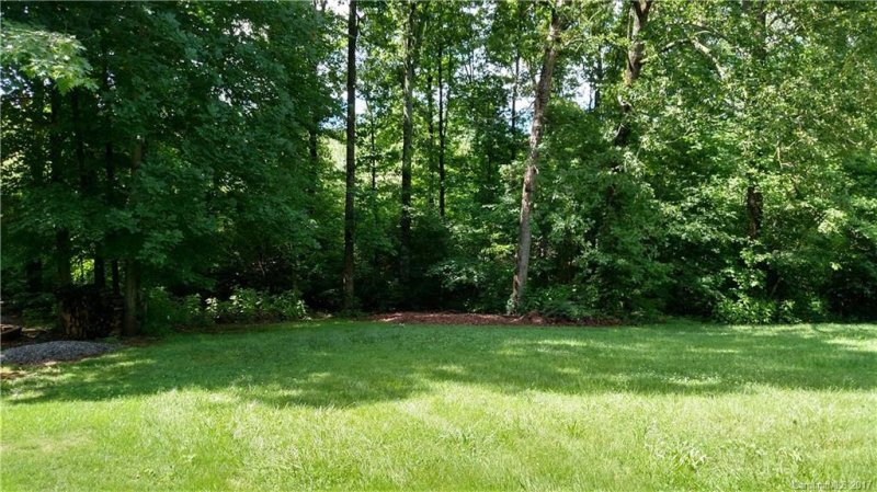 Property image 2 at 129 Castle Creek Drive, Statesville, NC 28625