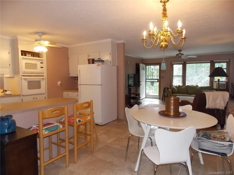 Property image 2 at 111 Dodge Street, Asheville, NC 28803