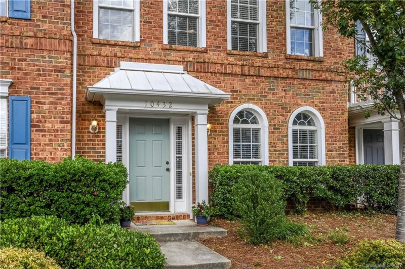 Property image 2 at 10432 Winslet Drive, Charlotte, NC 28277