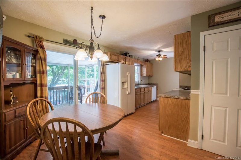 Property image 5 at 12 Skyview Terrace, Asheville, NC 28806