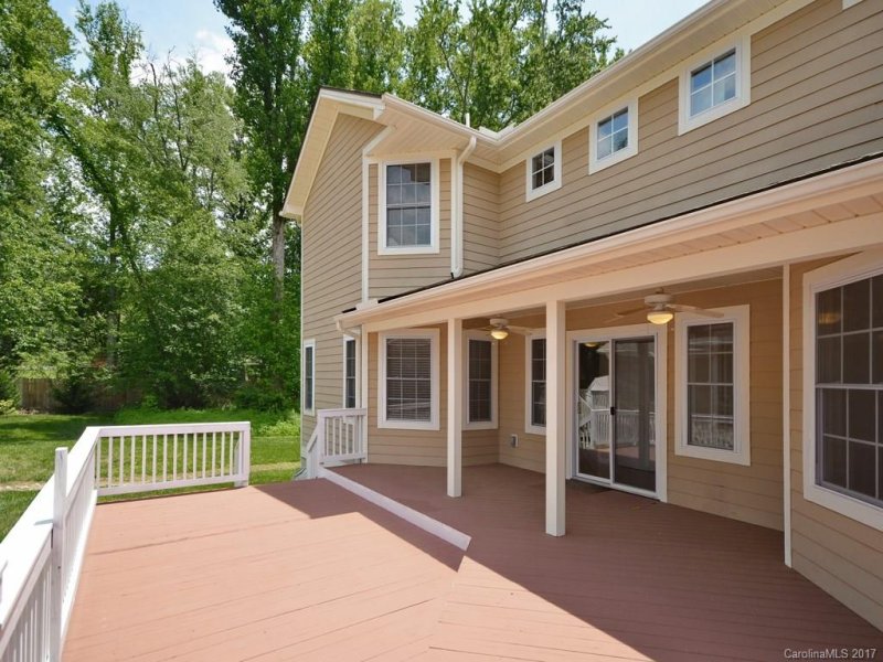 Property image 5 at 102 Fairway View Drive, Etowah, NC 28729