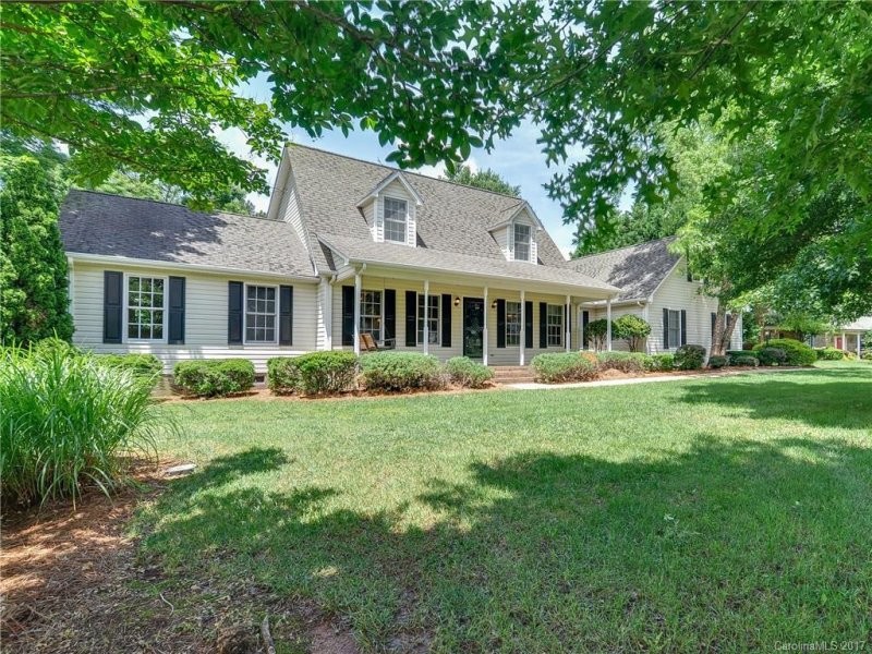 184 Northchase Drive