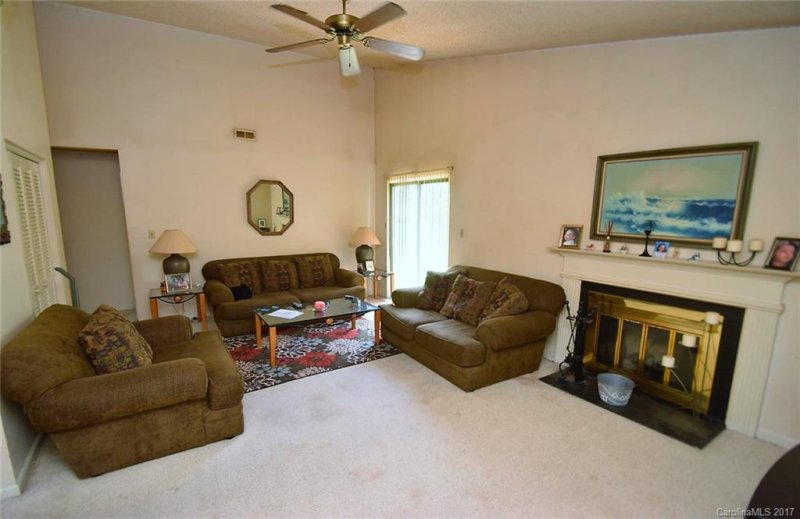 Property image 3 at 8408 Quarry Road, Charlotte, NC 28212