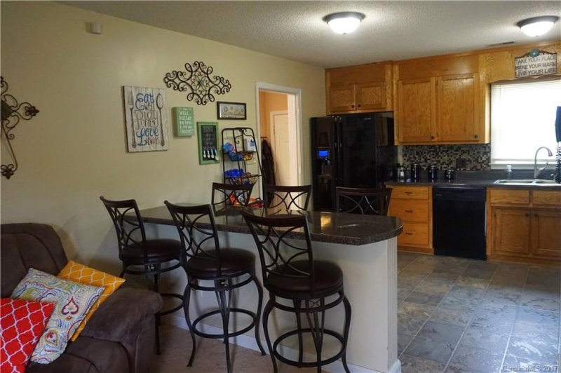 Property image 3 at 889 Arrow Street, Lincolnton, NC 28092