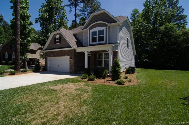 Property image 2 at 218 Aspen Forest Drive, Clover, SC 29710