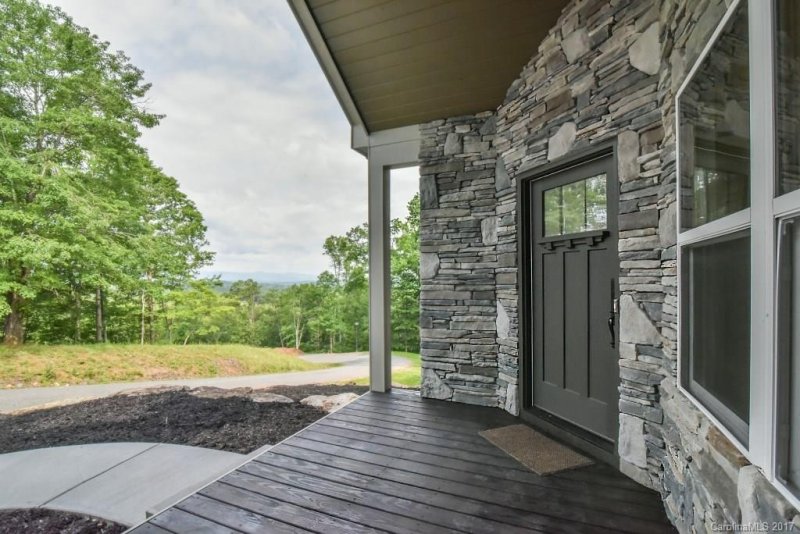 Property image 3 at 18 Herron View Lane, Weaverville, NC 28787