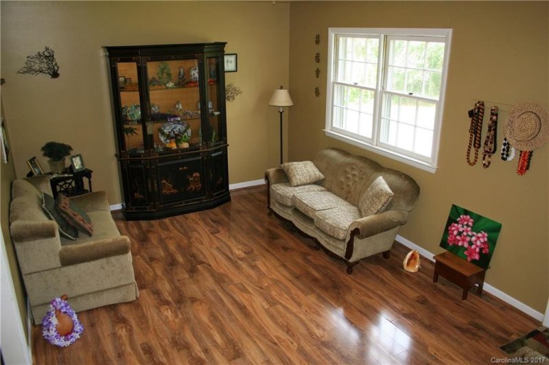 Property image 3 at 114 Foxfire Court, Statesville, NC 28625