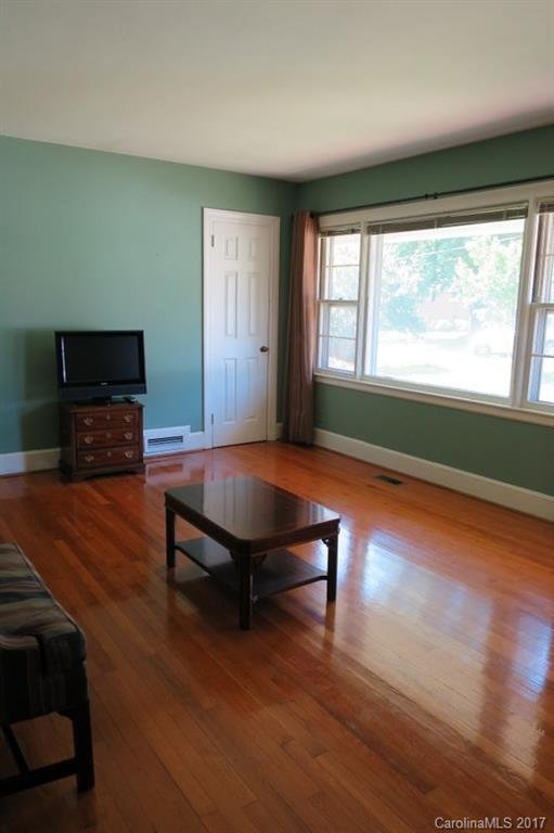 Property image 4 at 208 Peachtree Street, Belmont, NC 28012