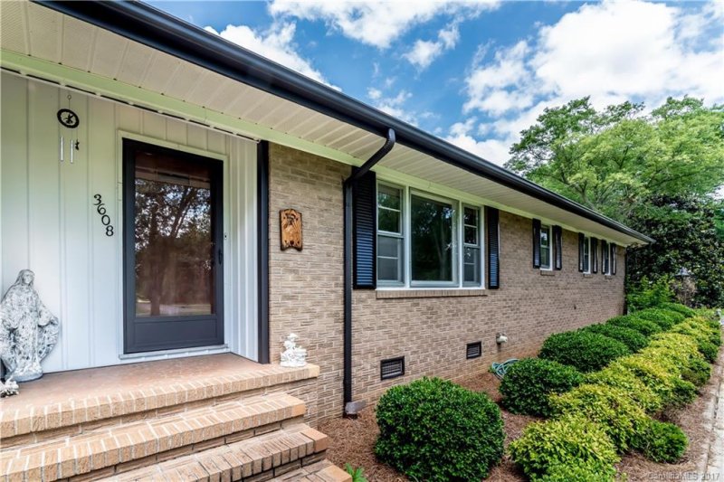 Property image 2 at 3608 Pinecrest Drive, Gastonia, NC 28056