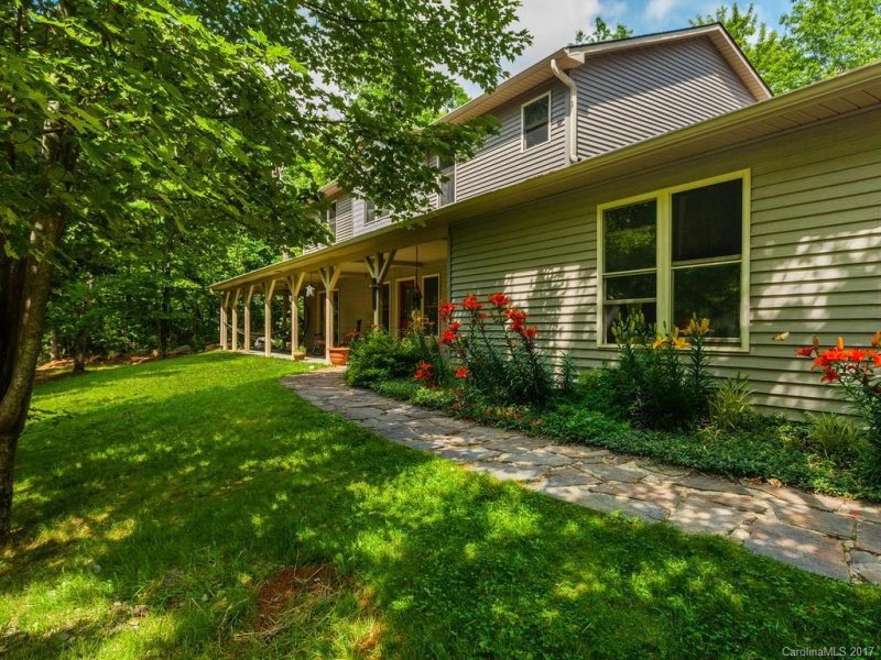 Property image 2 at 178 Dalton Lane, Black Mountain, NC 28711