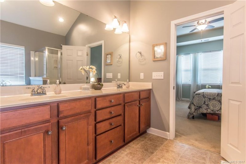 Property image 5 at 4046 Hickory View Drive, Fort Mill, SC 29707