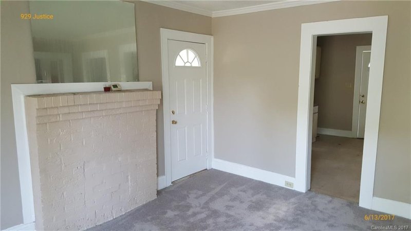 Property image 3 at 929 Justice Avenue, Charlotte, NC 28206