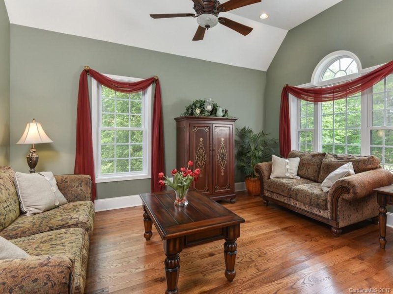 Property image 5 at 845 Settlers Trail, Mars Hill, NC 28754