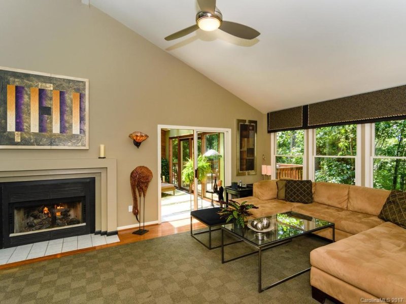 Property image 5 at 18 Exeter Drive, Candler, NC 28715