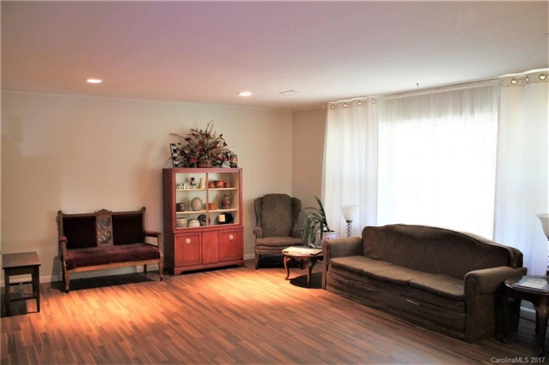 Property image 4 at 7125 Colleton Place, Charlotte, NC 28270