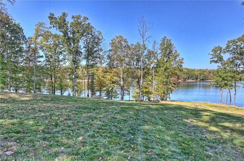 Property image 5 at 224 April Road, Troutman, NC 28166