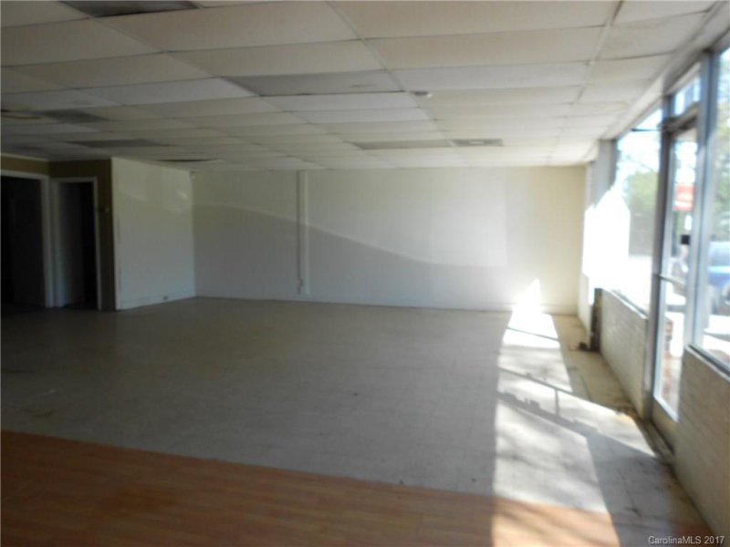 Property image 4 at 2121 Central Avenue, Charlotte, NC 28205