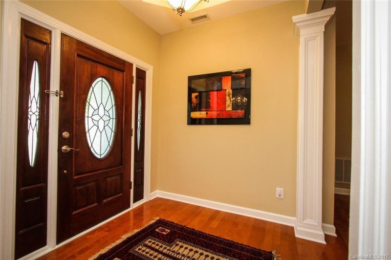 Property image 2 at 6721 Bevington Brook Lane, Charlotte, NC 28277