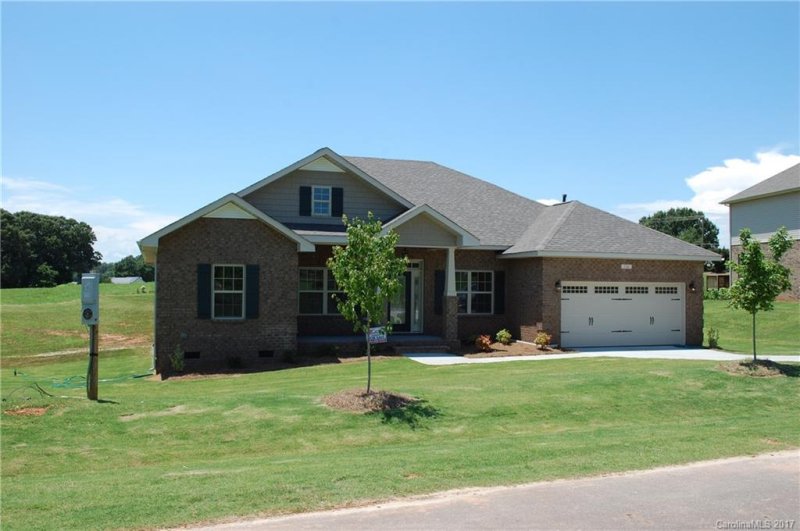 Property image 2 at 124 Nesting Quail Lane, Mooresville, NC 28117