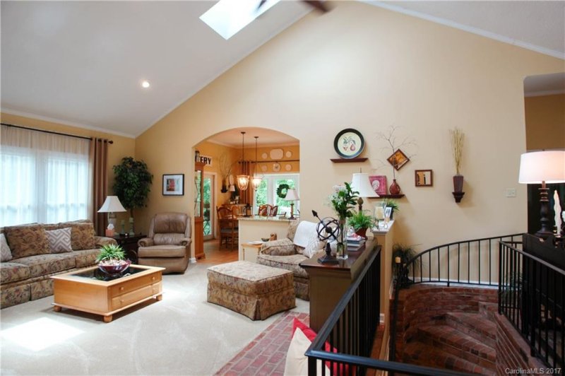 Property image 3 at 207 Mockingbird Lane, Lincolnton, NC 28092