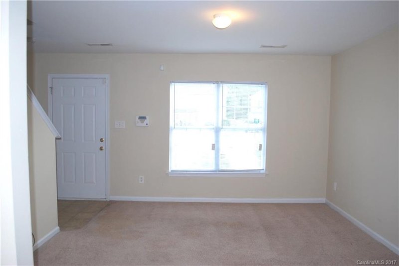 Property image 3 at 1054 Brianna Way, Charlotte, NC 28217