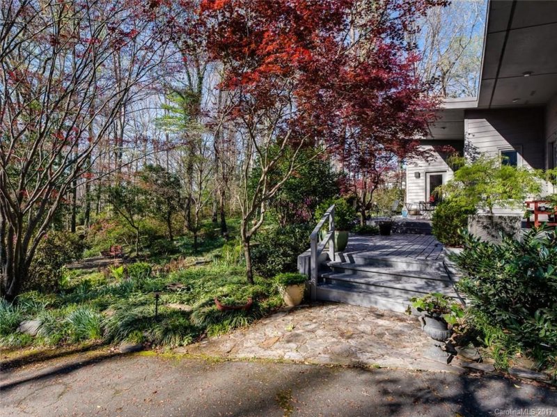 Property image 4 at 4222 Town And Country Drive, Charlotte, NC 28226