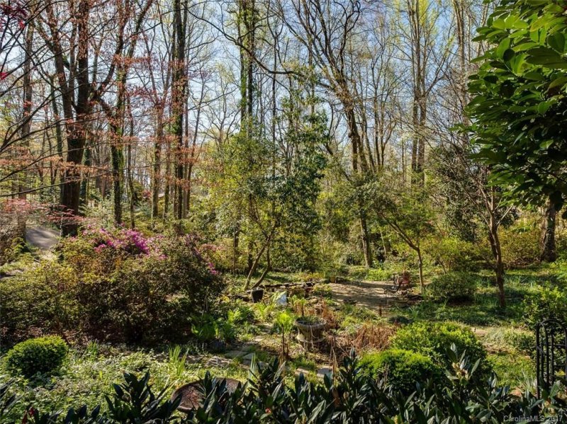 Property image 5 at 4222 Town And Country Drive, Charlotte, NC 28226