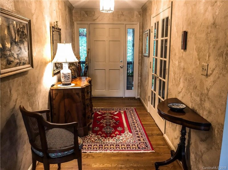 Property image 5 at 135 Sondley Parkway, Asheville, NC 28805